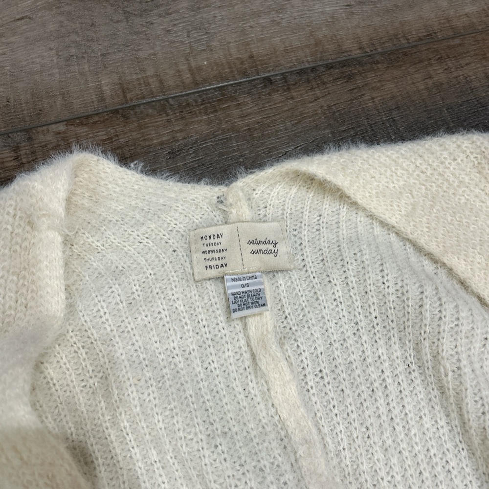 Anthropologie fuzzy poncho sweater - Picture 3 of 4